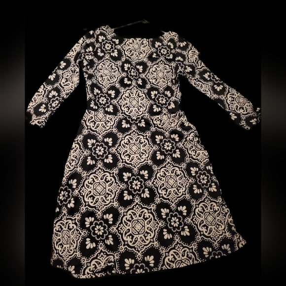 B Darlin Dresses & Skirts - Black floral dress size 5/6 Juniors